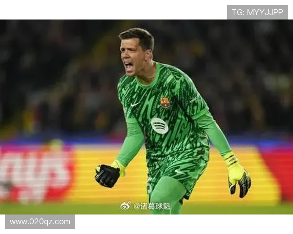 波媒：什琴斯尼即将复出加盟巴萨，明天接受体检